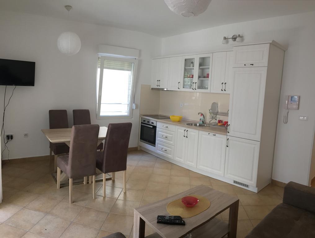 Apartman Stijepcic 赫尔采格诺维 外观 照片
