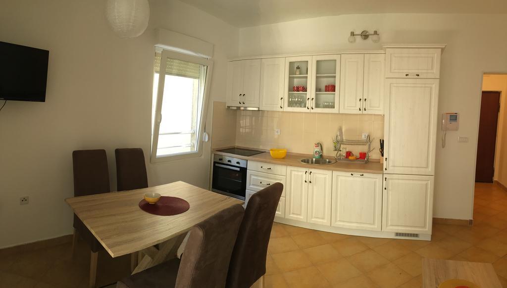 Apartman Stijepcic 赫尔采格诺维 外观 照片
