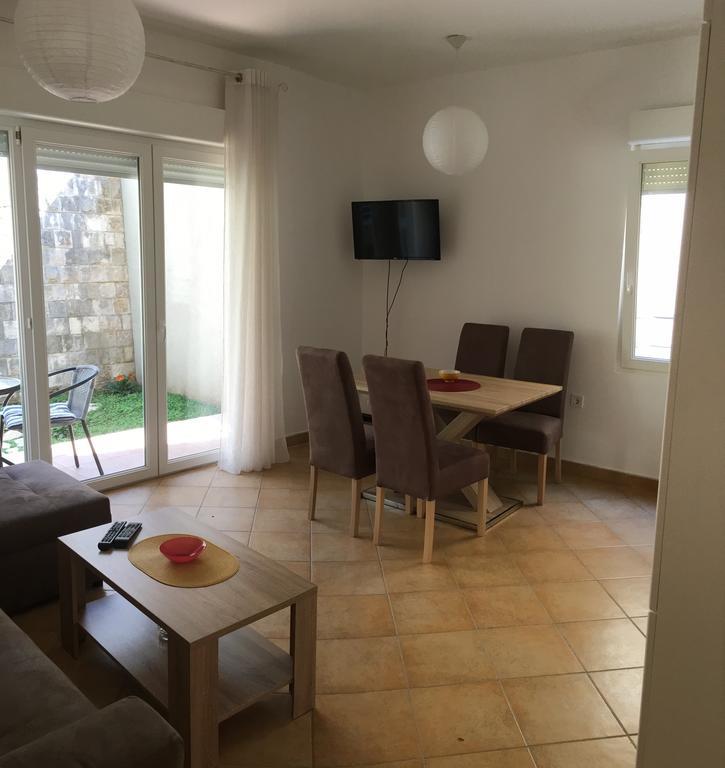 Apartman Stijepcic 赫尔采格诺维 外观 照片